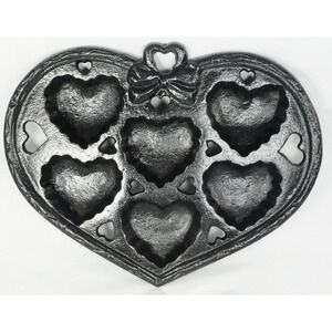 Heart Shape Cast Iron Mold Pan Wall Decor Painted 8 Inches x 8 Inches Valentines